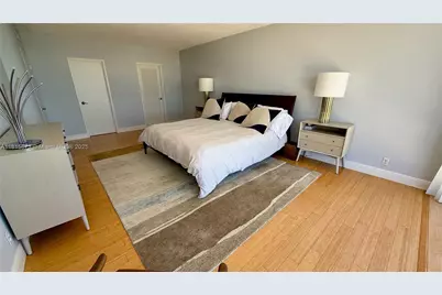900 Bay Dr #727-725, Miami Beach, FL 33141 - Photo 27