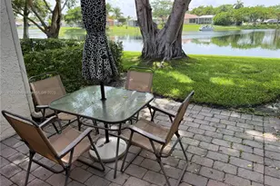 126 Centennial Ct, Deerfield Beach, FL 33442 - Photo 21