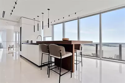 300 Biscayne Blvd Way #5101, Miami, FL 33131 - Photo 21