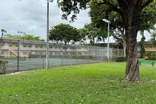 5156 NE 6th Ave, Oakland Park, FL 33334 - Photo 11