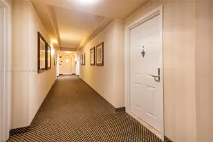 19501 W Country Club Dr, Aventura, FL 33180 - Photo 3