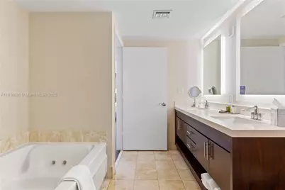 17375 Collins Ave #1908, Sunny Isles Beach, FL 33160 - Photo 25