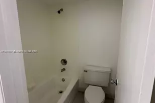 14611 N Kendall Dr, Miami, FL 33186 - Photo 11