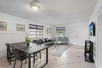 5726 SW 20th St, Miami, FL 33155 - Photo 11