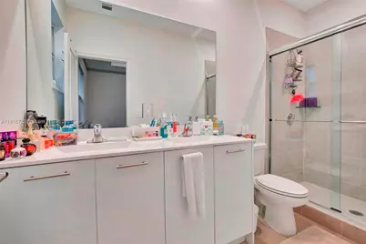 12210 NW 24th Pl, Miami, FL 33167 - Photo 37