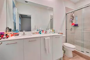 12210 NW 24th Pl, Miami, FL 33167 - Photo 37