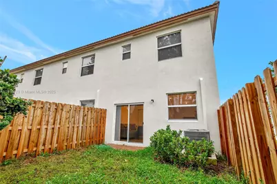 12210 NW 24th Pl, Miami, FL 33167 - Photo 39