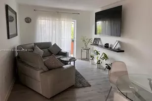 677 SW 9th Ave, Miami, FL 33130 - Photo 19