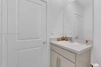 504 NE 1st Dr, Florida City, FL 33034 - Photo 33