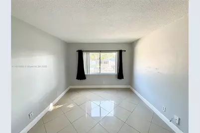 251 SE 6th Ave #3, Pompano Beach, FL 33060 - Photo 7