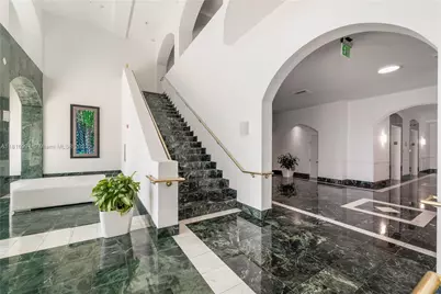 800 Claughton Island Dr #1103, Miami, FL 33131 - Photo 37