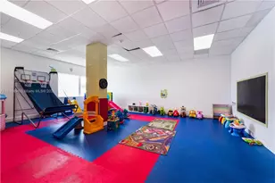 800 Claughton Island Dr, Miami, FL 33131 - Photo 13