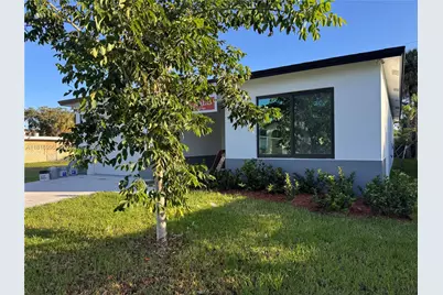 2430 NW 22nd Rd, Fort Lauderdale, FL 33311 - Photo 3
