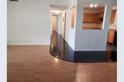 601 Ives Dairy Rd #405-8, Miami, FL 33179 - Photo 1