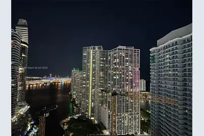 31 SE 5th St #3916, Miami, FL 33131 - Photo 1