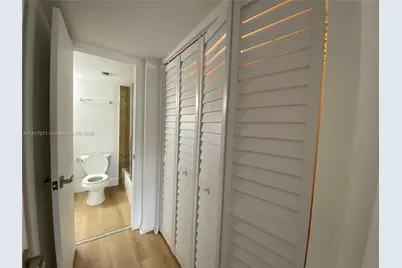 9350 Fontainebleau Blvd #609, Miami, FL 33172 - Photo 9