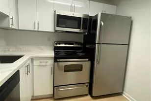 9350 Fontainebleau Blvd, Miami, FL 33172 - Photo 3