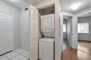 1103 Golden Lakes Blvd, West Palm Beach, FL 33411 - Photo 21