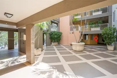 100 Meridian Ave #216, Miami Beach, FL 33139 - Photo 13