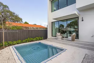 2732 SW 31st Ave, Miami, FL 33133 - Photo 9