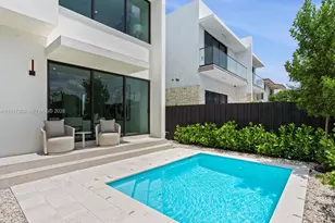 2732 SW 31st Ave, Miami, FL 33133 - Photo 3