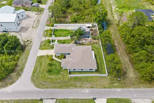 304 Bradley, Other City - In The State Of Florida, FL 33974 - Photo 3