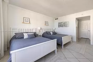 5601 Collins Ave, Miami Beach, FL 33140 - Photo 17