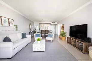 5601 Collins Ave, Miami Beach, FL 33140 - Photo 21