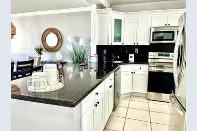 5601 Collins Ave #923, Miami Beach, FL 33140 - Photo 7