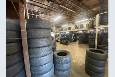 900 25th St, West Palm Beach, FL 33407 - Photo 13