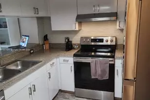 460 S Park Rd, Hollywood, FL 33021 - Photo 3