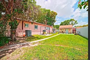 10471 SW 174th Terrace, Miami, FL 33157 - Photo 11