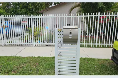 10471 SW 174th Ter, Miami, FL 33157 - Photo 3