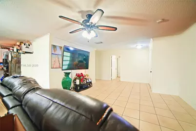 10471 SW 174th Ter, Miami, FL 33157 - Photo 5