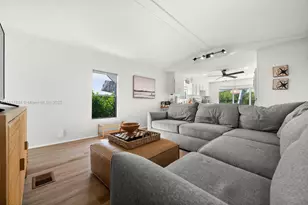 648 E Palm Dr, Marco Island, FL 34140 - Photo 23