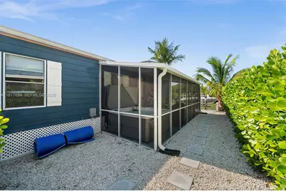 648 E Palm Dr, Marco Island, FL 34140 - Photo 3