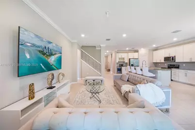 8160 NW 78th St, Tamarac, FL 33321 - Photo 1