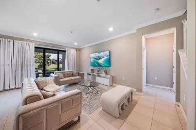 8160 NW 78th St, Tamarac, FL 33321 - Photo 19