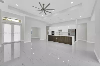 2807 40 St W, Lehigh Acres, FL 33971 - Photo 11