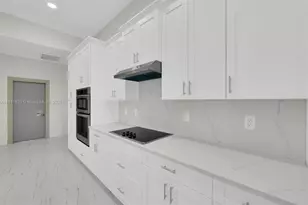 2807 40th St W, Lehigh Acres, FL 33971 - Photo 7