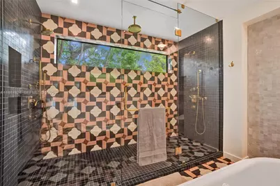 4061 Matheson Ave, Miami, FL 33133 - Photo 29