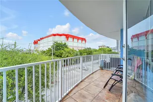 1555 N Treasure Dr, North Bay Village, FL 33141 - Photo 13