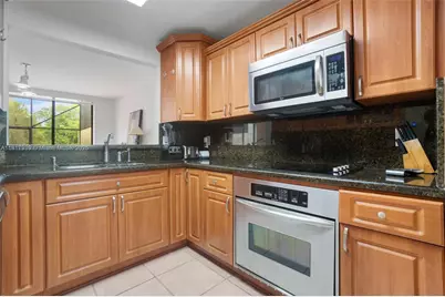 3643 Estepona Ave #B28-A, Doral, FL 33178 - Photo 19