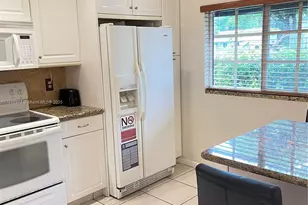 4000 Crystal Lake Dr, Deerfield Beach, FL 33064 - Photo 5