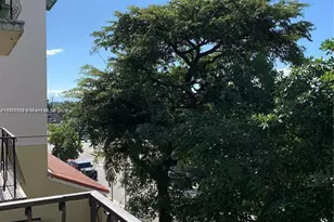 1478 NW 1st St, Miami, FL 33125 - Photo 1