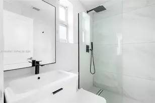 719 W 51st St, Miami Beach, FL 33140 - Photo 27