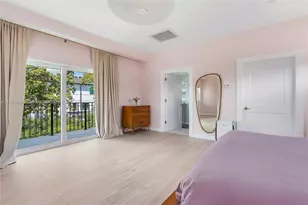 719 W 51st St, Miami Beach, FL 33140 - Photo 13
