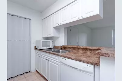 1235 SW 46th Ave #707, Pompano Beach, FL 33069 - Photo 7