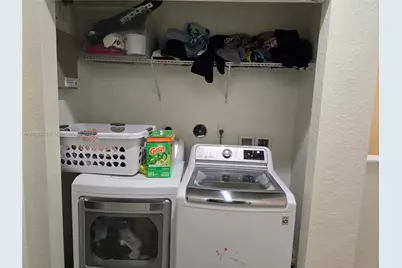 146 SW 7th Ct, Pompano Beach, FL 33060 - Photo 27