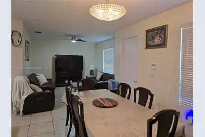 146 SW 7th Ct, Pompano Beach, FL 33060 - Photo 13